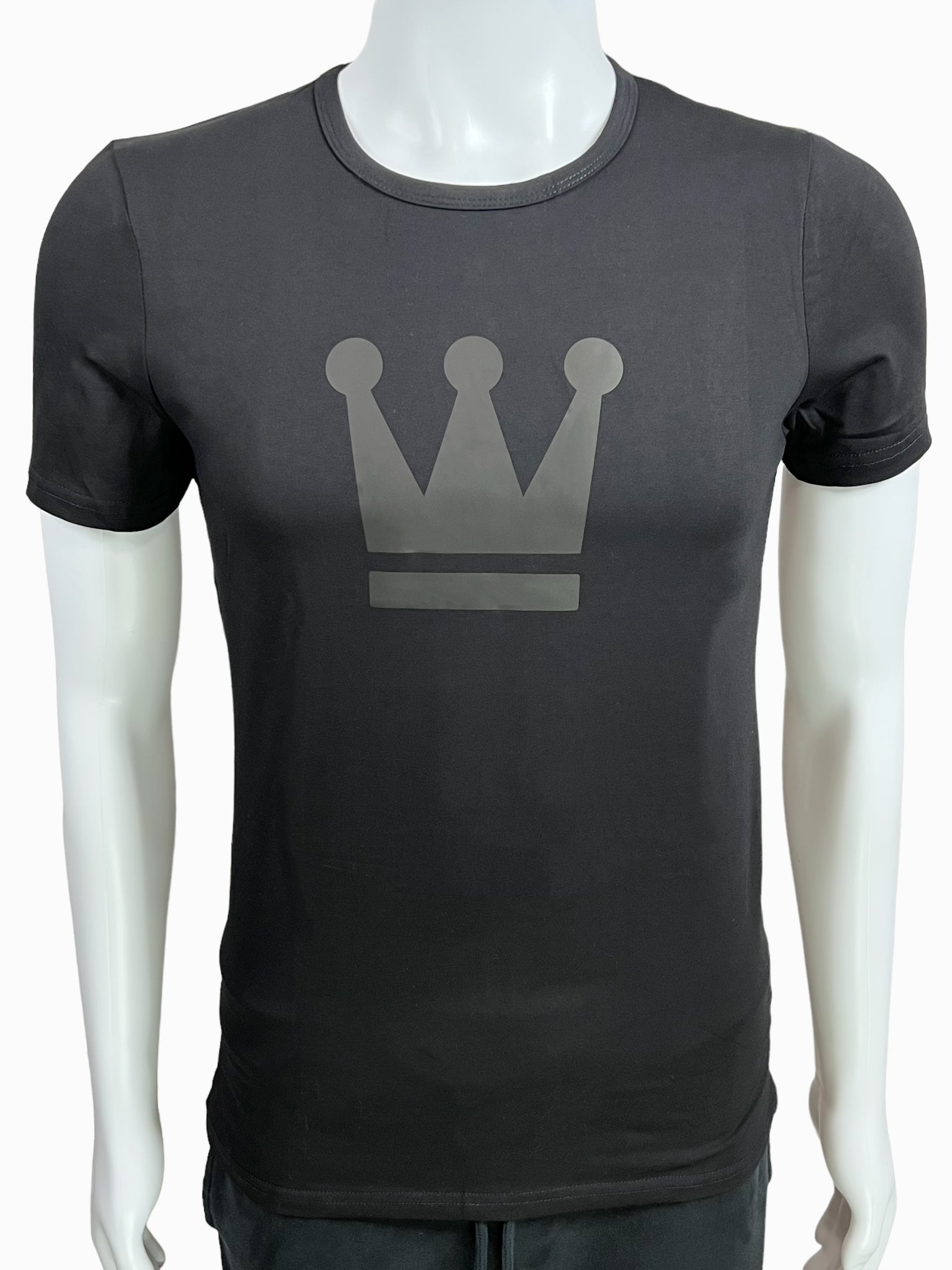 Crown Me Blackout Slim Fitted Tee